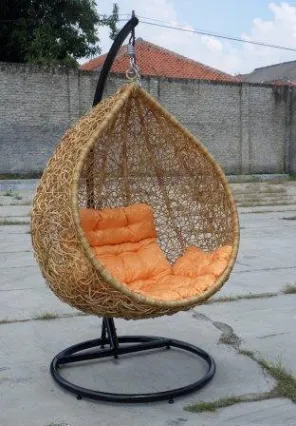 Bombay Hanging Chair Ayunan Rotan Alami 1