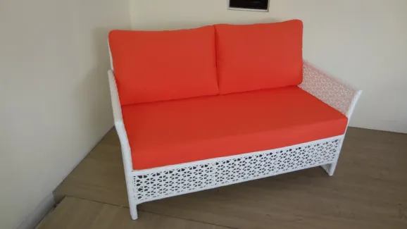 Tulip Sofa Rotan Sintetis 1