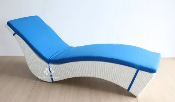 Copa Lounger Synthetic Rattan 1