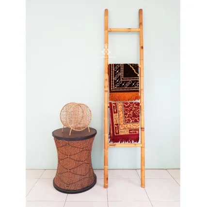 Rattan Ladder 2